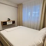 Bright & Spacious Coresi View & Free Parking Braşov