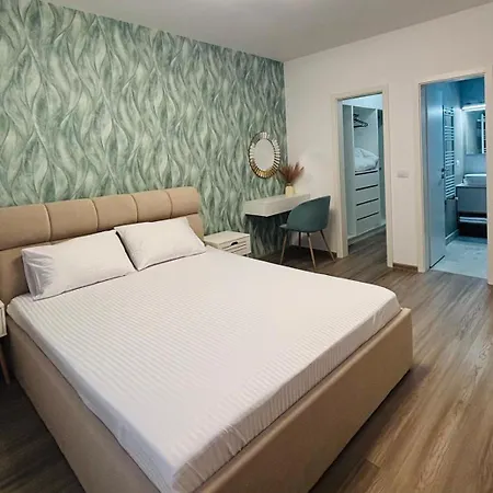 Luna Luxe - Coresi Apartamento *