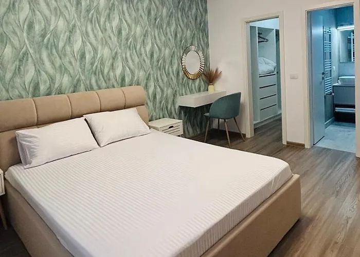 Bright & Spacious Coresi View & Free Parking Apartment *