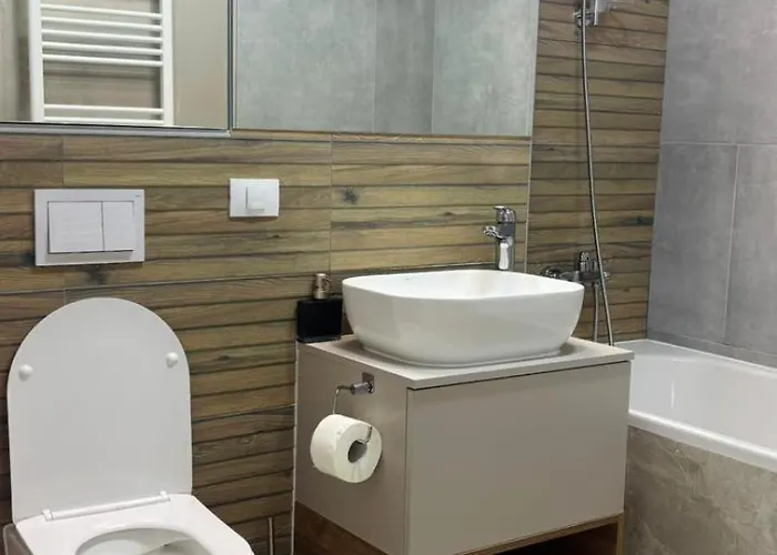 Bright & Spacious Coresi View & Free Parking Apartment *